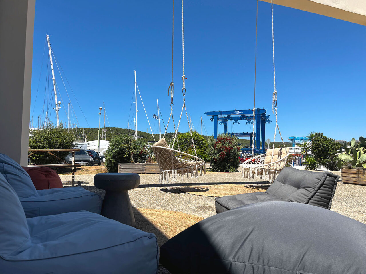 Hermes Yachting Lavrion Office 4