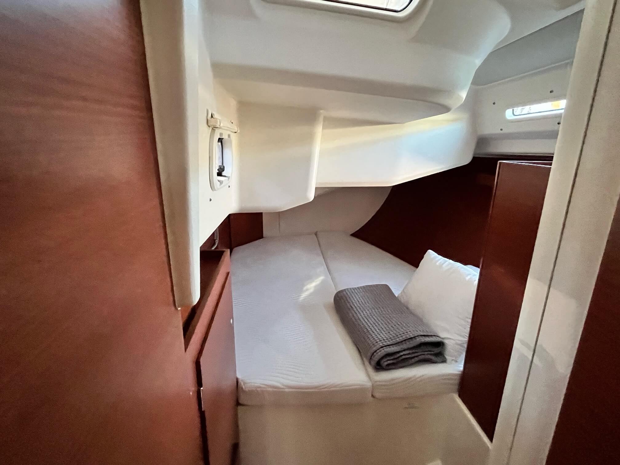 hanse-458-bellatrix-cab-1