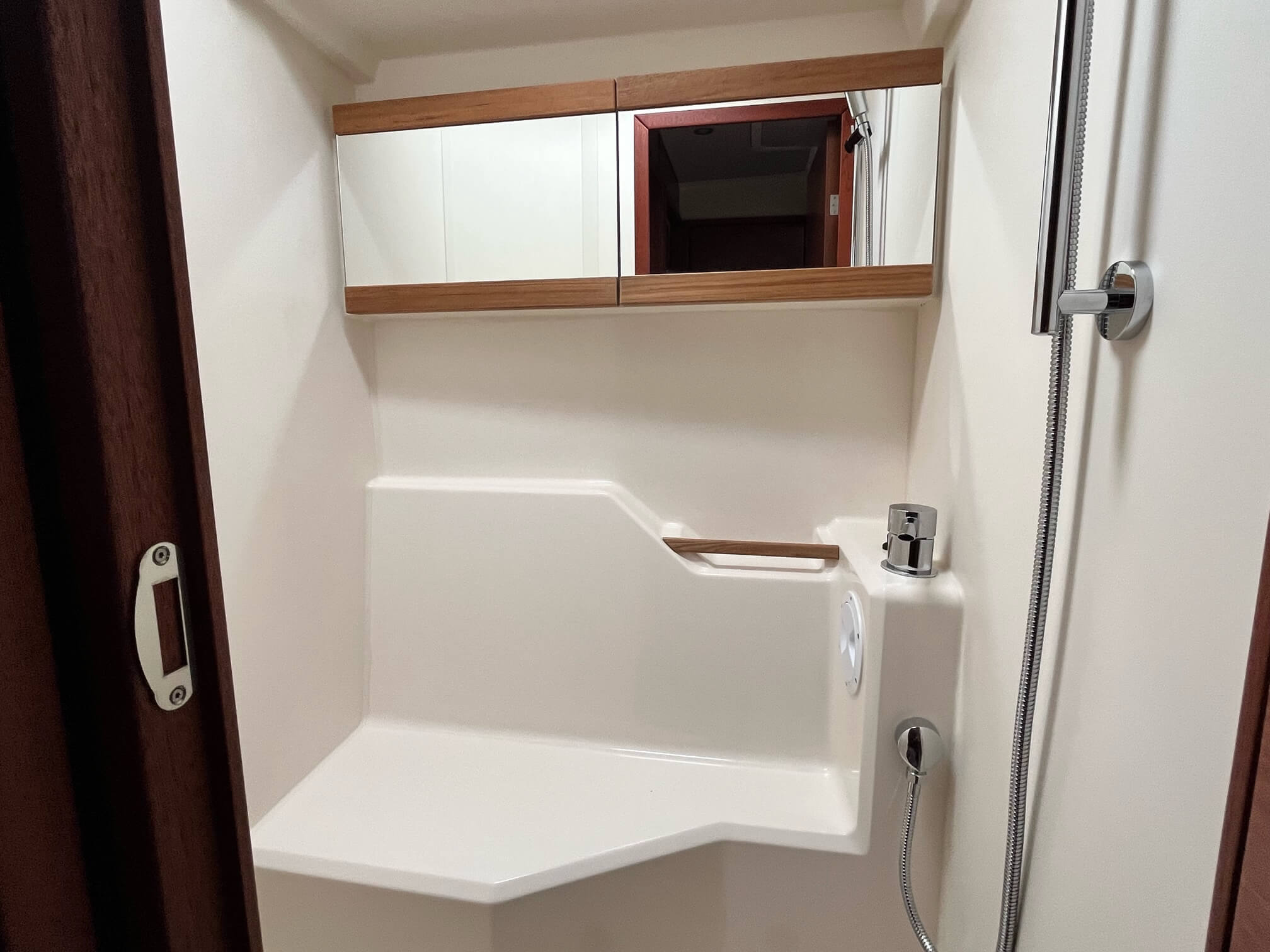 hanse-458-bellatrix-wc-3