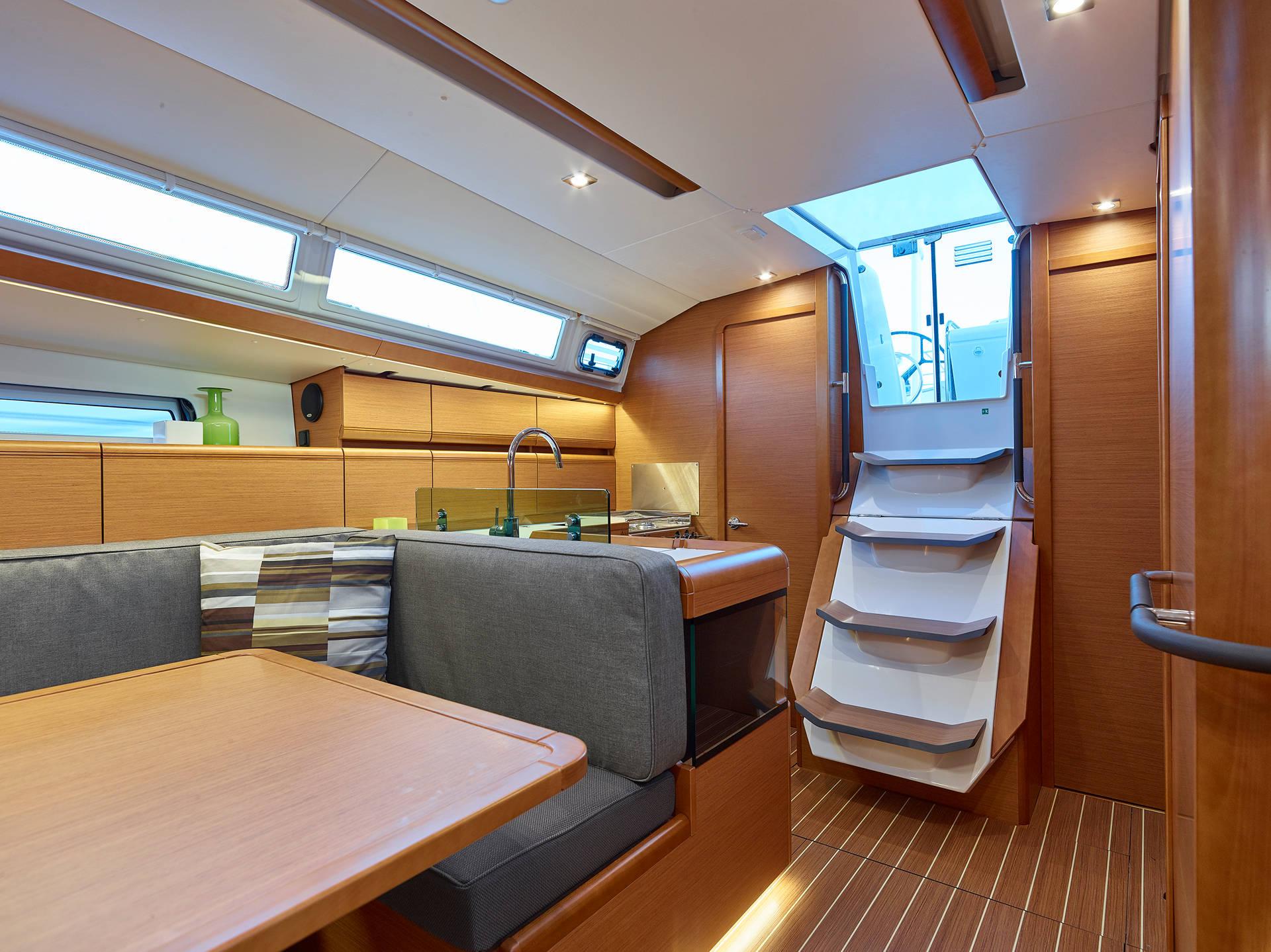Sun Odyssey 419-interior-3