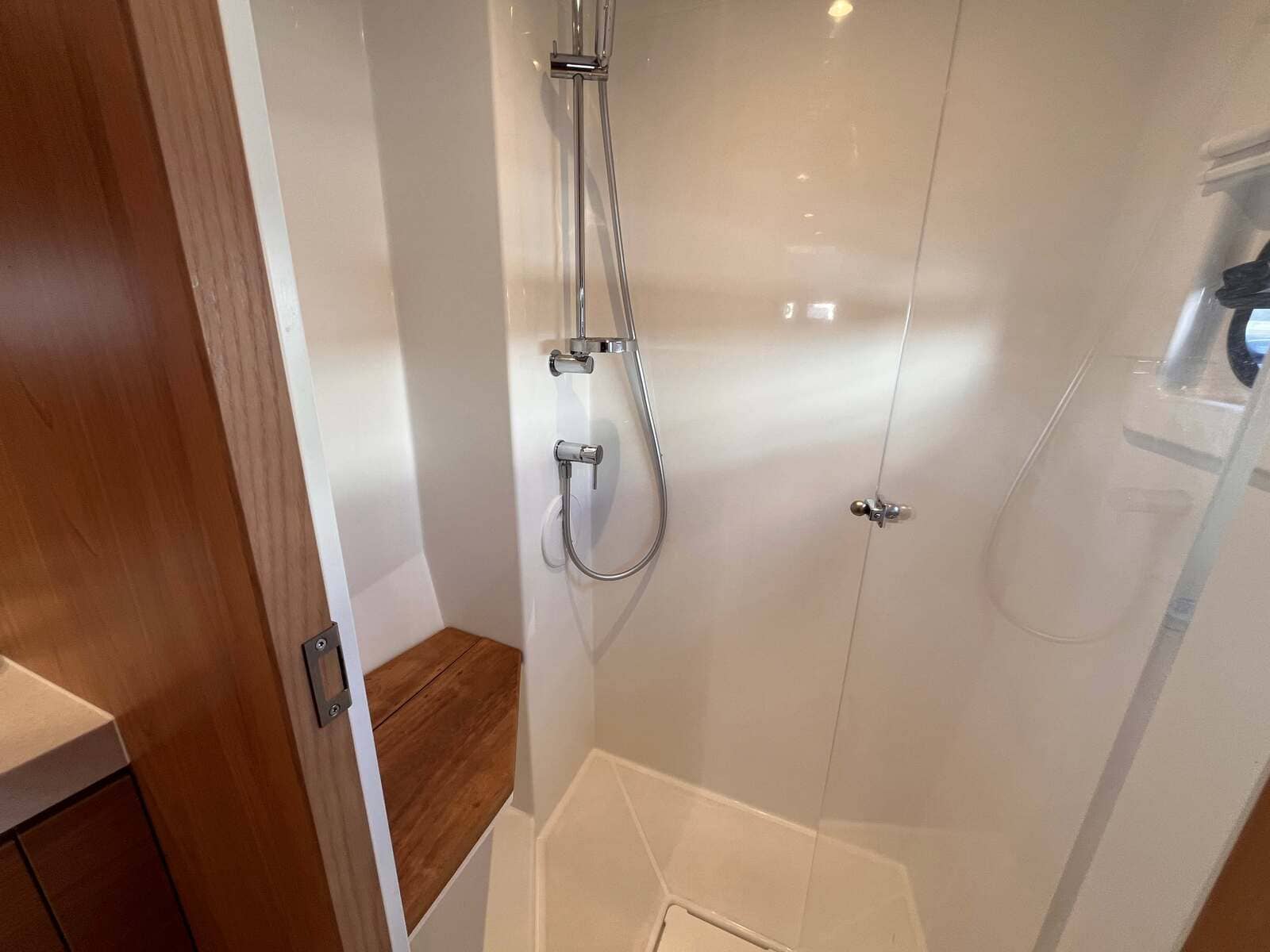 bali-46-noni-owner-wc-4