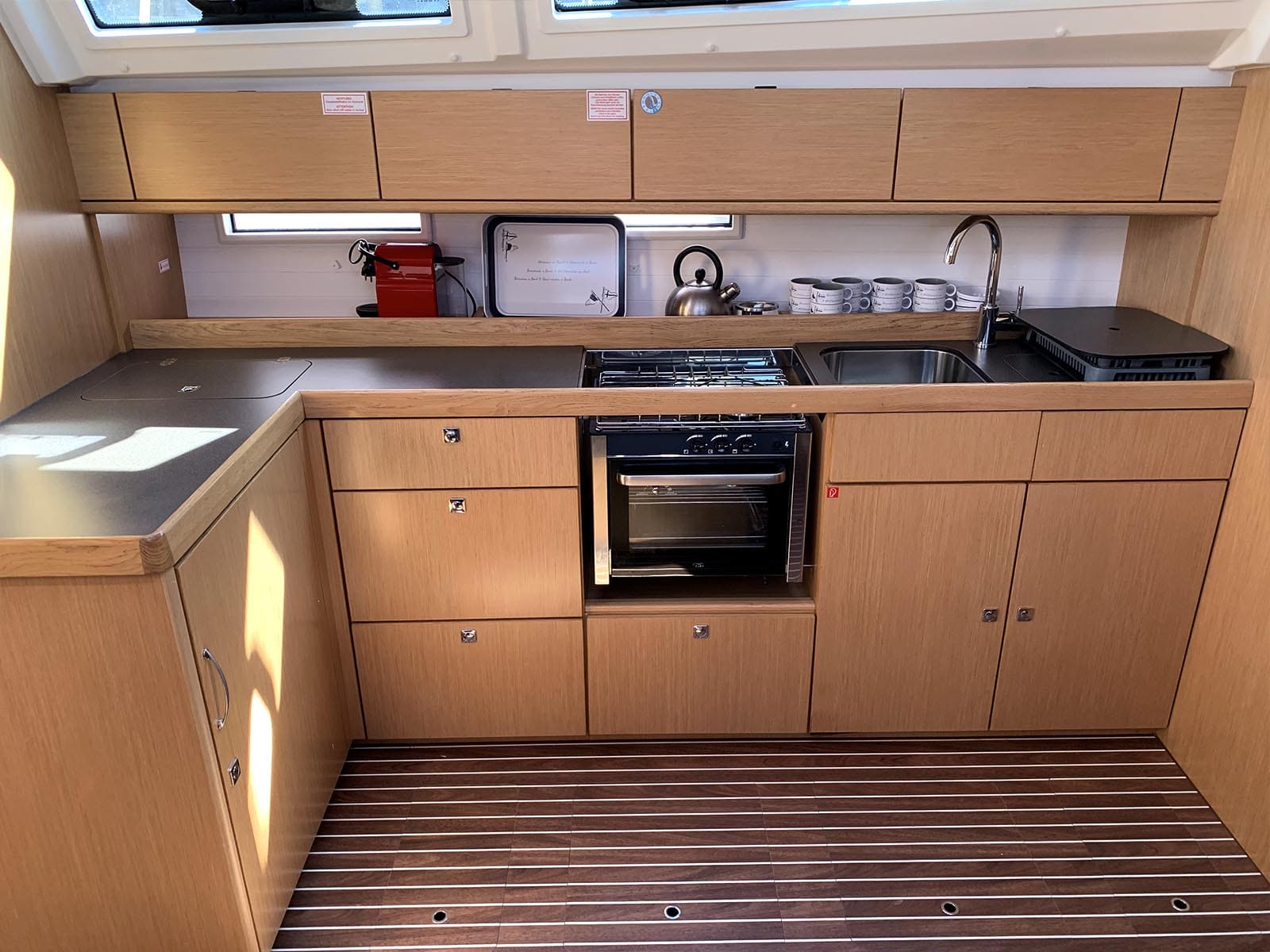 bavaria-cr46-oceanos-ins-3