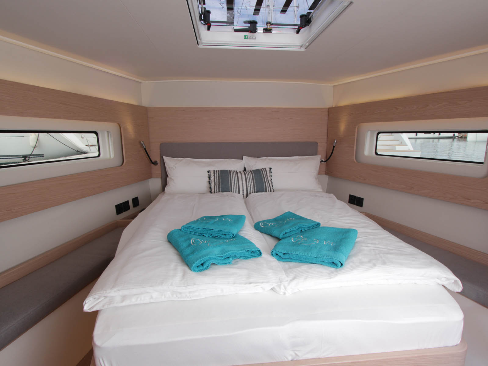 beneteau-first-53-on-y-va-cab-1