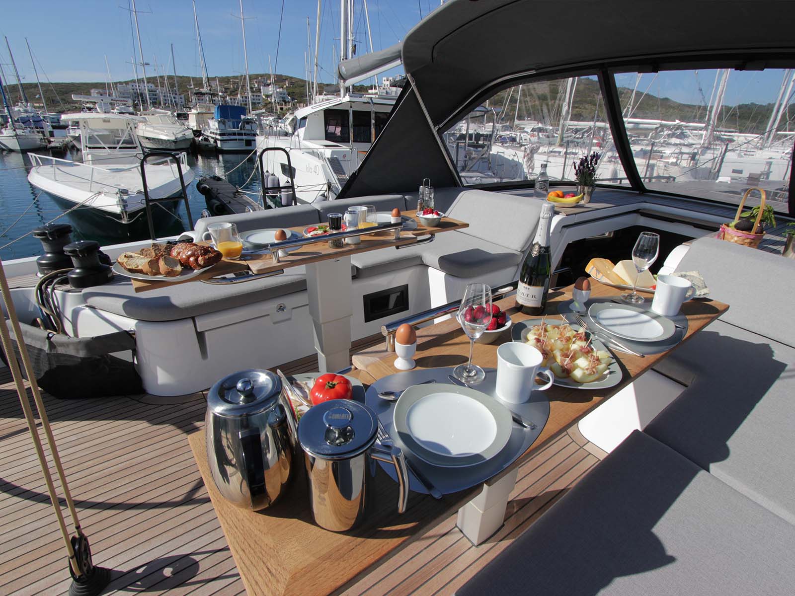 beneteau-first-53-on-y-va-ext-34
