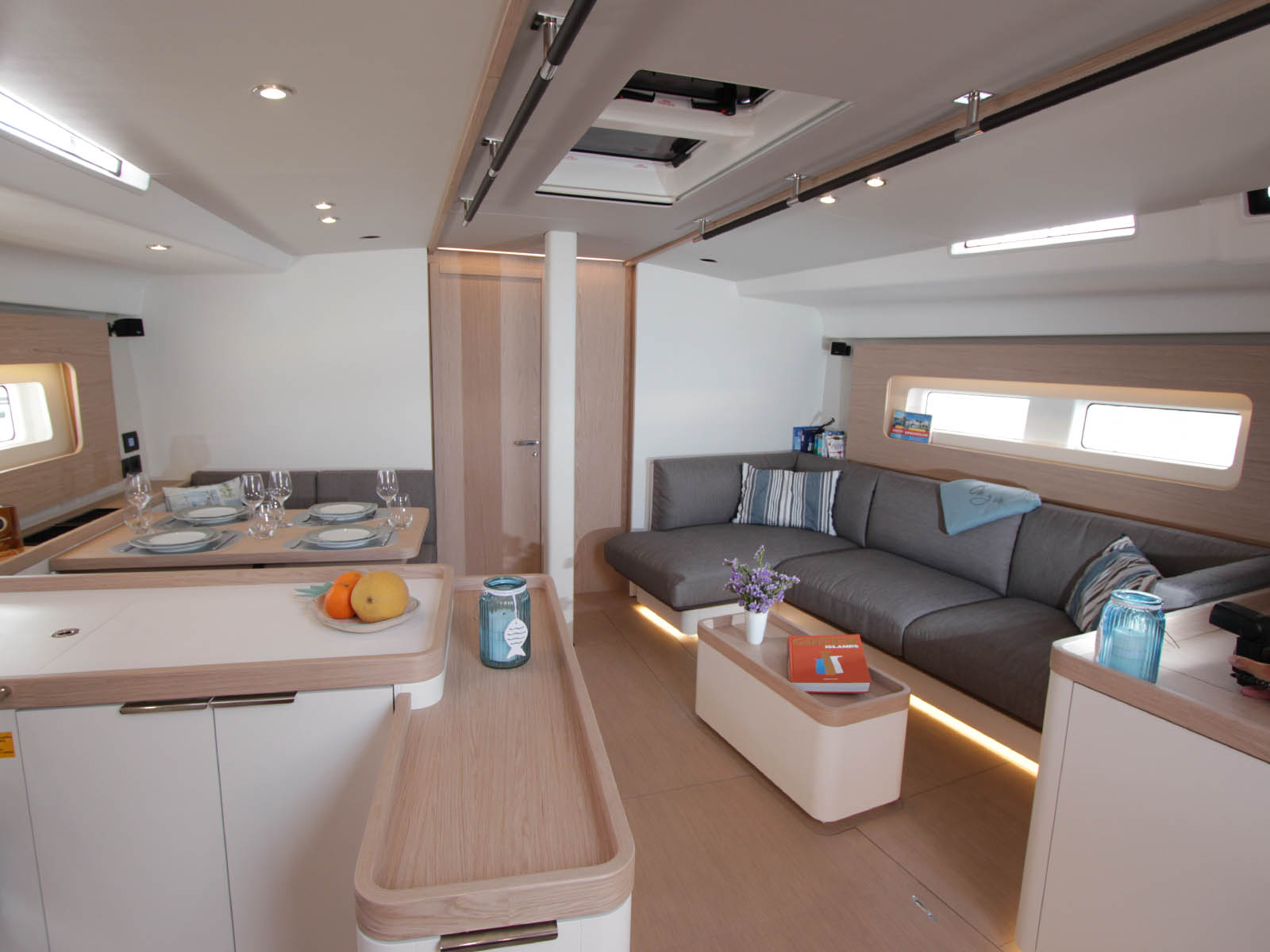 beneteau-first-53-on-y-va-int-1