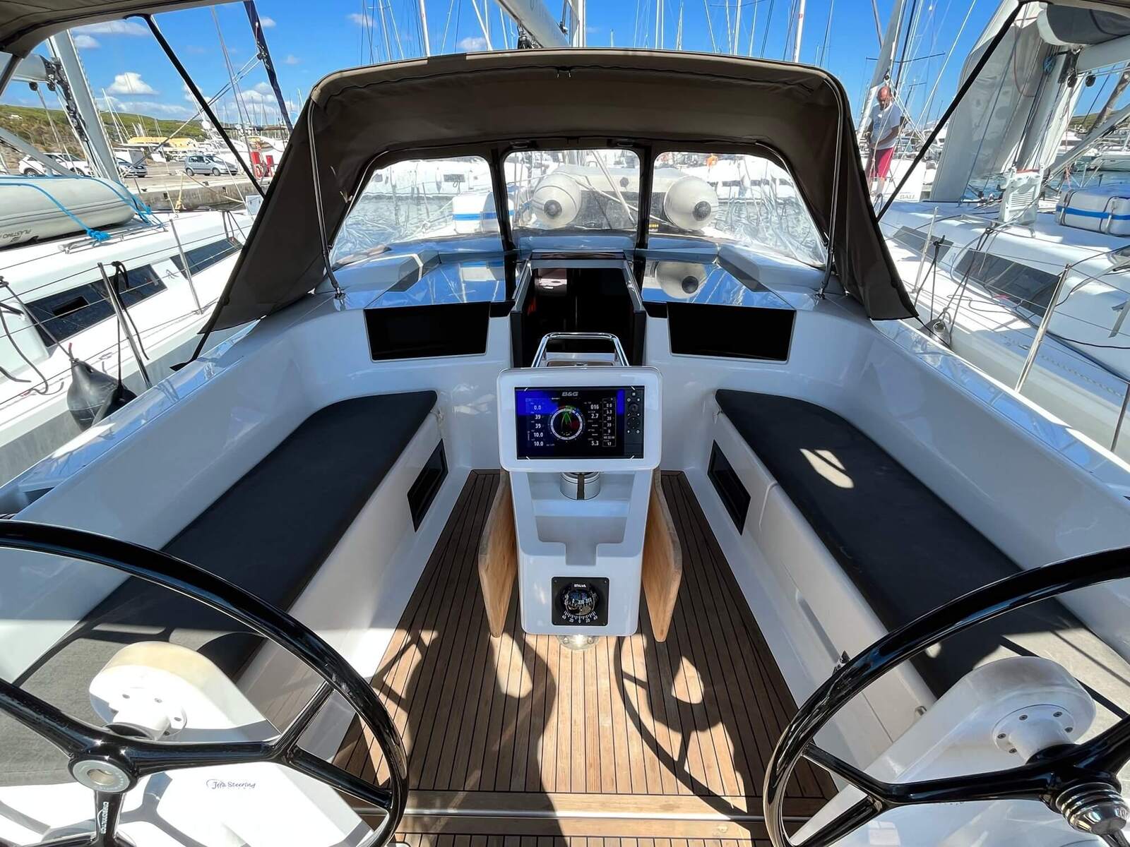 hanse-418-shrimp-ext-2
