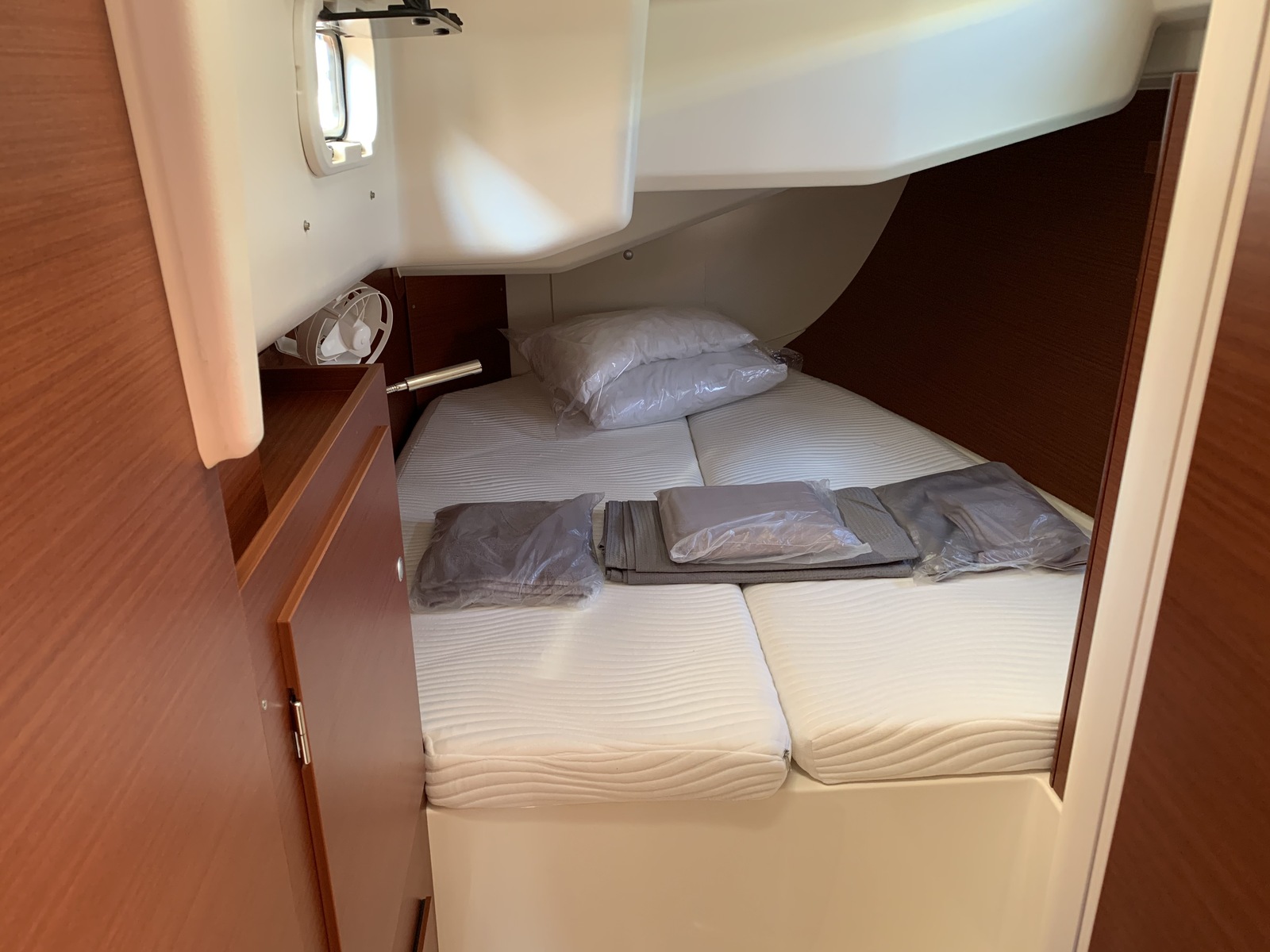 hanse-458-oreo-cab-1