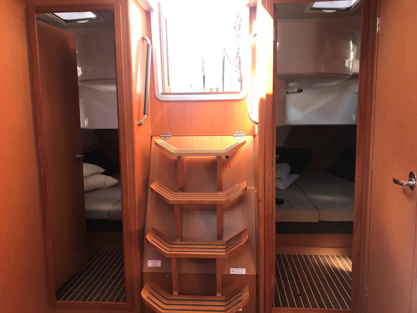 hanse-458-oreo-int-4